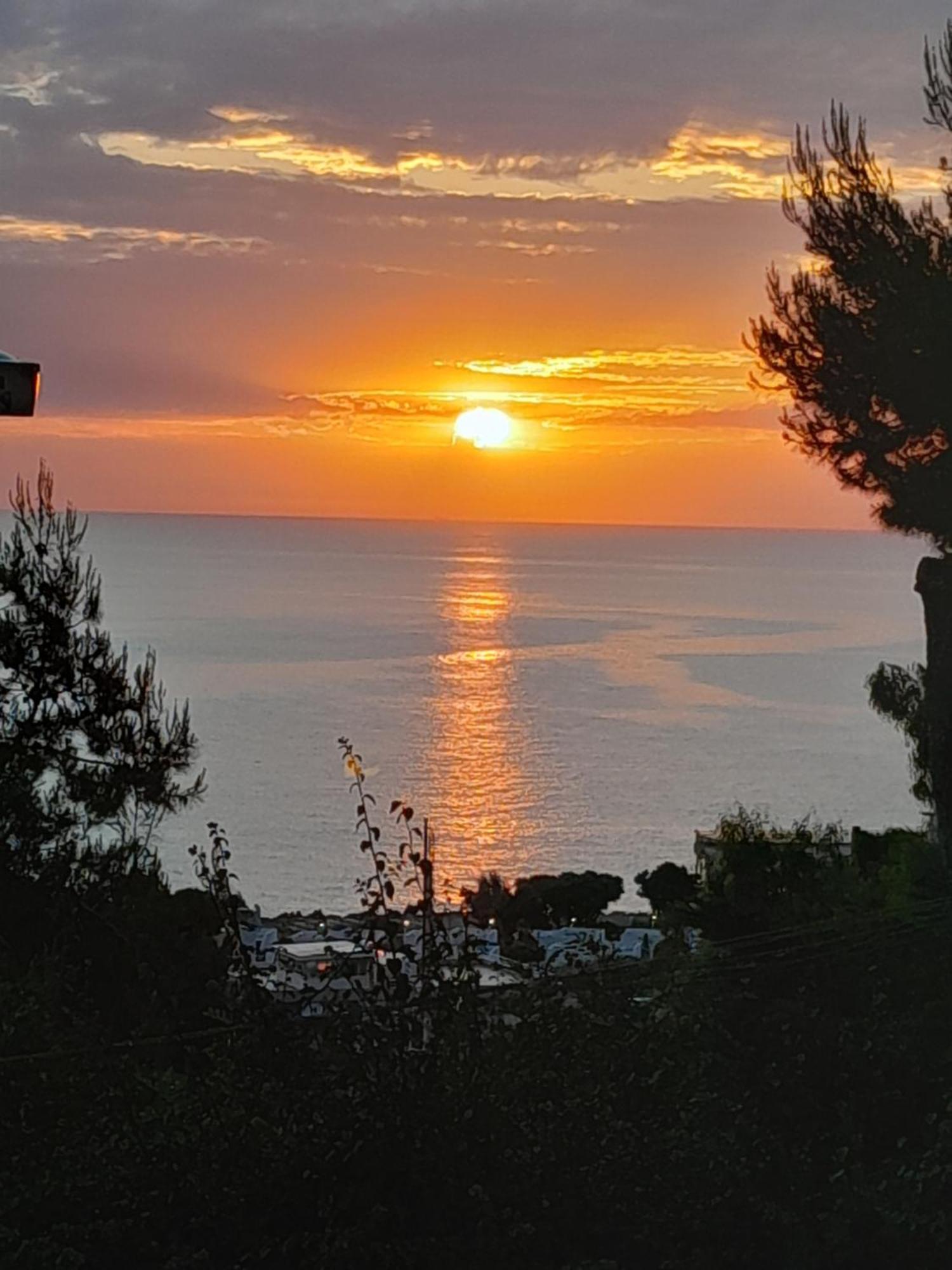 Sea Apartment & Pool 2 Palermo Luaran gambar